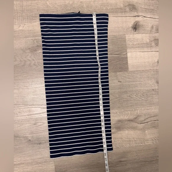 Polo Ralph Lauren Navy Blue and White Stripes Pencil Skirt - Picture 6 of 9